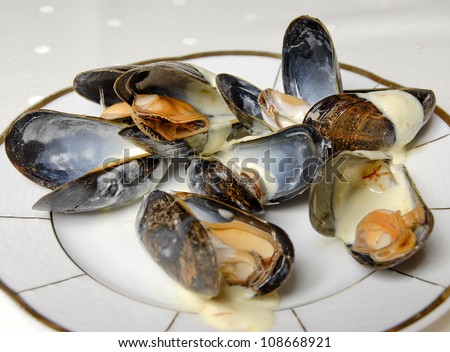 clams on a plate