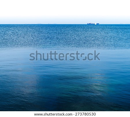 Horizontal vivid ocean horizon distant ship background backdrop