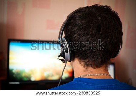 Man playing a computer games