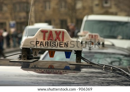 Here\'s what to look for if you need a taxi in Paris.