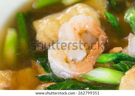Noodles with shrimp delicious tradition thailand food