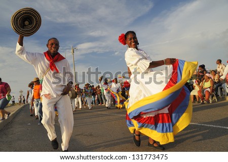 CARTAGENA DE INDIAS, COLOMBIA - NOVEMBER 11: Unidentified people participate in Carnaval de Cartagena on November 11, 2011 in Cartagena de Indias, Colombia. The pageant celebrates independence day.