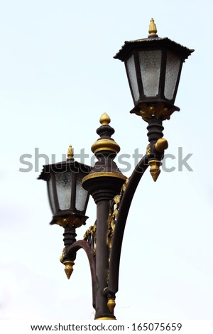 The street lamp post