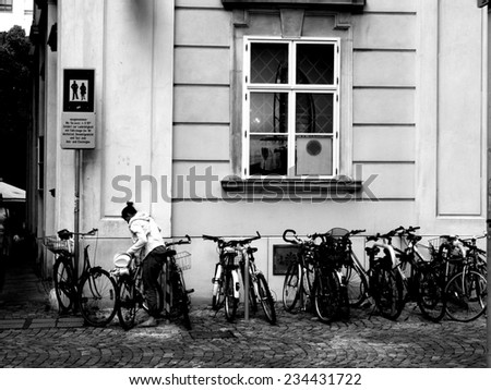 green transportation, bicycle parking in front of building