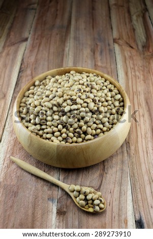 soybean in wooden bowl on flooring pallets wood.