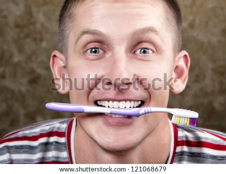 hygienic teeth cleaning every day