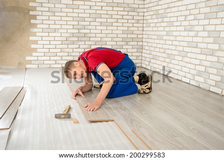 builder lay laminate flooring