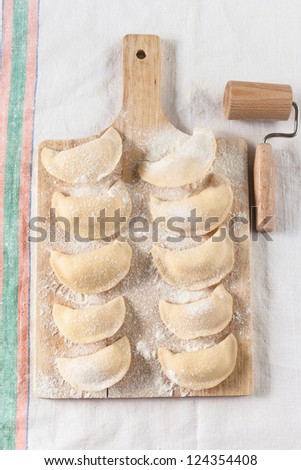 Raw Dumplings with Cottage Cheese (Varenyky)