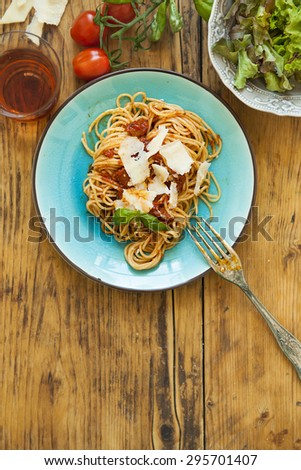 plate of spaghetti with tomato, Italian food