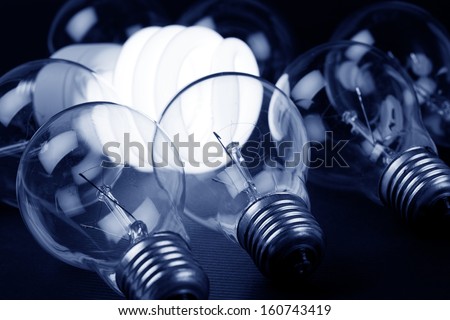 Compact Fluorescent Light bulb and tungsten Light bulb