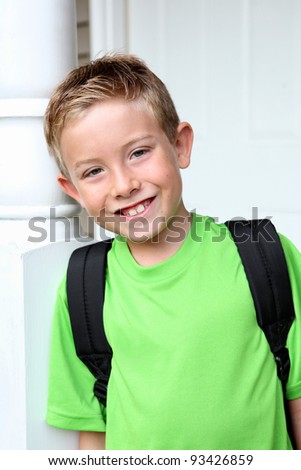 Smiling student wearing backpack