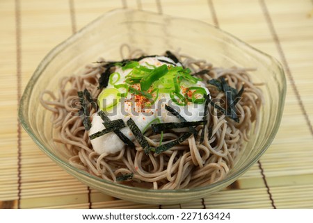 Tororo soba/Japanese noodle served with grated yam on top