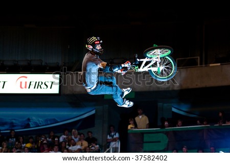 SALT LAKE CITY - SEPTEMBER 20: Jamie Bestwick competes in the finals of the BMX VERT at the 2009 Dew Tour Toyota Challenge held on September 20, 2009 in Salt Lake City.