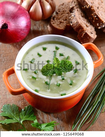 Soup green