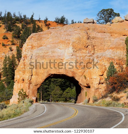 funny road to Bryce Canyon, USA