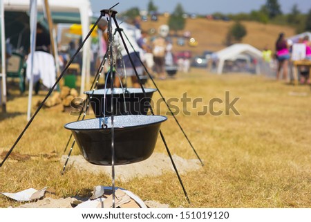 Outdoor cooking competition 