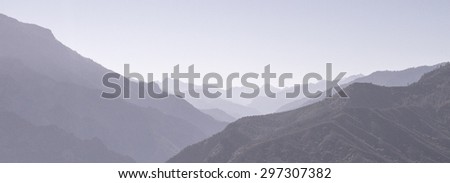 View on road to Kings Canyon National Park in Spring, California