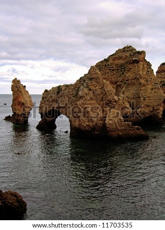 Ponta da Piedade is a place near Lagos (Portugal) famous for it\'s rocky formations, as we can see in here.