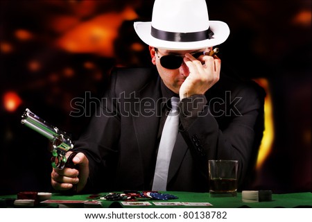Gangster poker