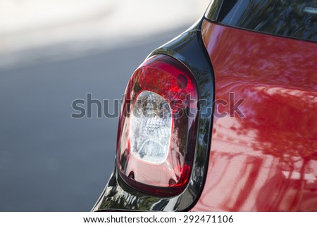 Close up view of the stop light of a vehicle.