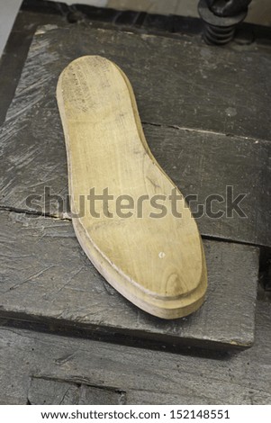 Template shoe cobbler shop, business and manufacturing