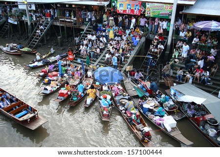 Ampawa Floating Market - April 12, 2008: The most famous floating market in Thailand sees as variety of Thai Traditional Food.
