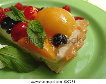 dessert with cottage cheese and fruit