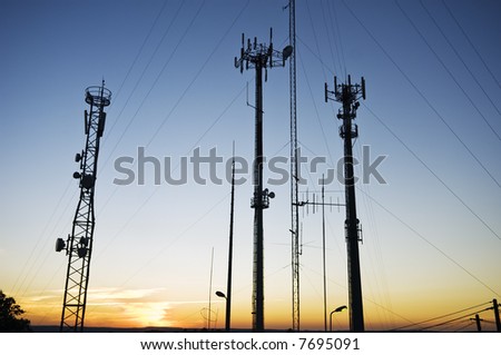 Telecommunications towers, relays and mobile radio antennas