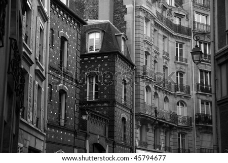 Traditional Paris building in black and white