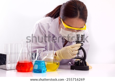 Women are working in research laboratories.
