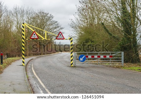 Height restriction on a road into a leisure area
