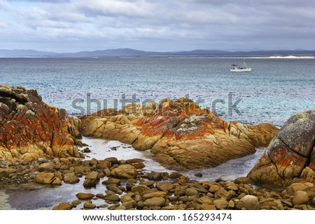 The Bay of Fires, a famous landmark in Tasmania, Australia.