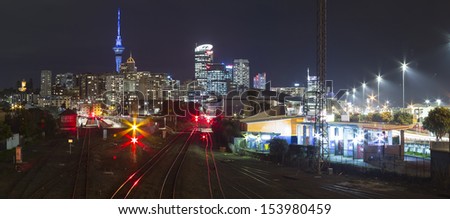 Auckland City/ Auckland City at night from above it\'s rail system