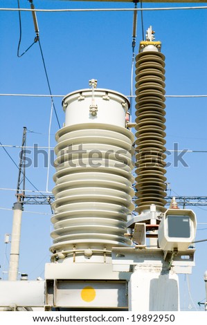 big load interrupter for high voltage substation