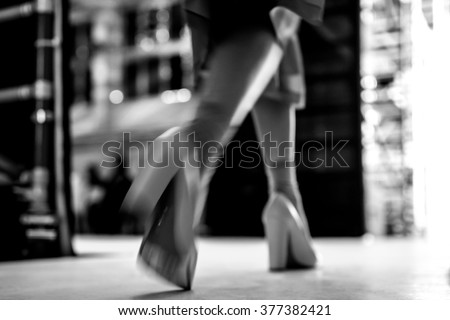 Fashion Show, blurred motion