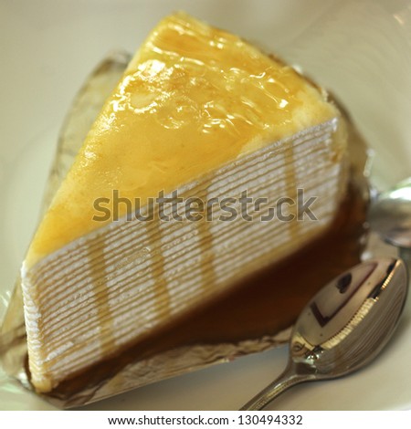 Crepe cake with caramel sauce/Crepe cake with caramel sauce,between layer cake has cream