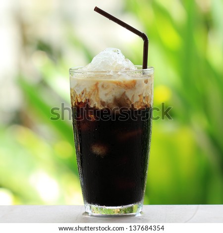 Thai Ice Black coffee topping with fresh milk