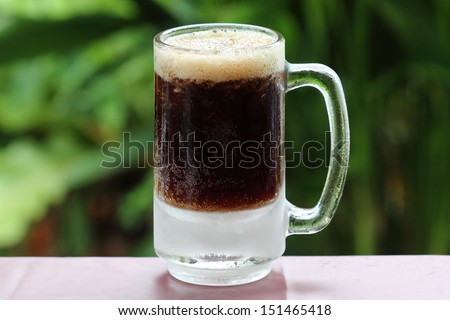 Old Fashion mug of Root beer