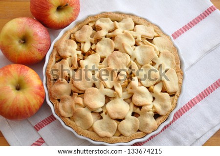 freshly baked apple tart