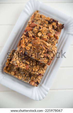 Homemade granola protein bars