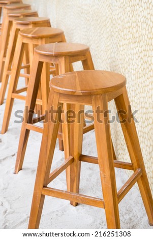 round top maka wood stool