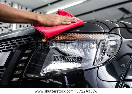 Car detailing series : Cleaning black car