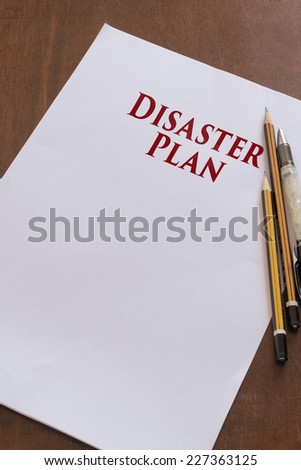 Blank paper with Disaster Plan word.