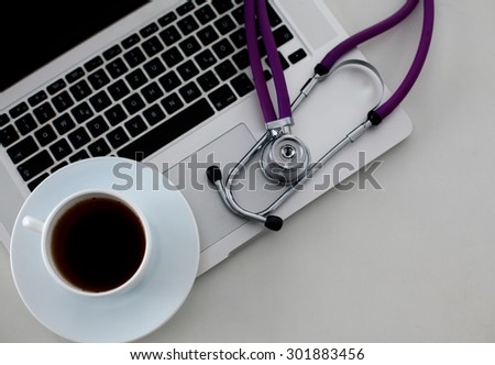 Doctor stethoscope computer desktop break for lunch and rest