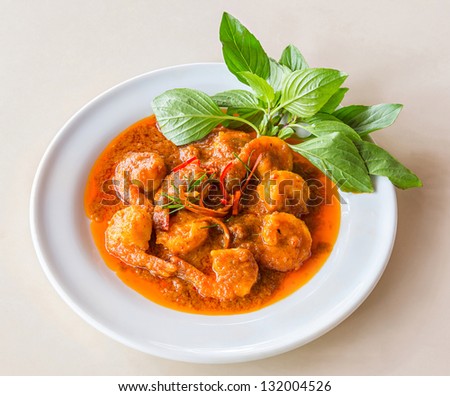 Curry fried shrimp or prawn with coconut milk and Kaffir lime leaf