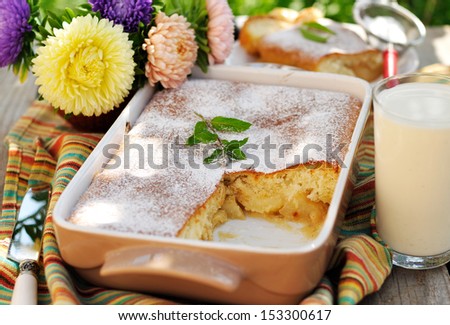 Caramel Apple Sponge Bake (Pudding)