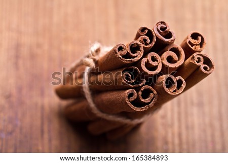 Close up of cinnamon sticks