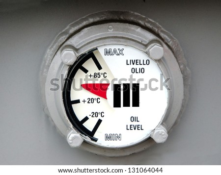 Oil level in the transformer