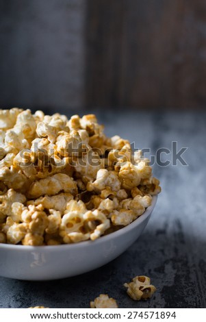 Popcorn with caramel