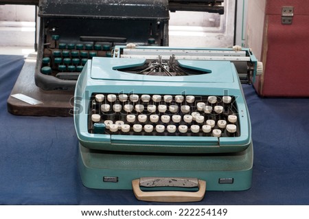 typewriter. Mid century retro typewriter.